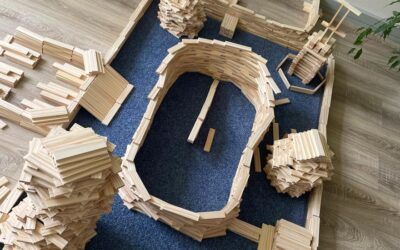 Stein auf Stein,  Stein auf Stein, das Klassenkunstwerk wird bald fertig sein …